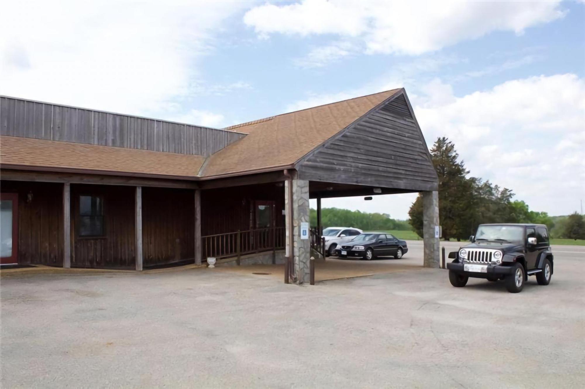 Keysville Oyo Sheldon'S Motel And Restaurant מראה חיצוני תמונה