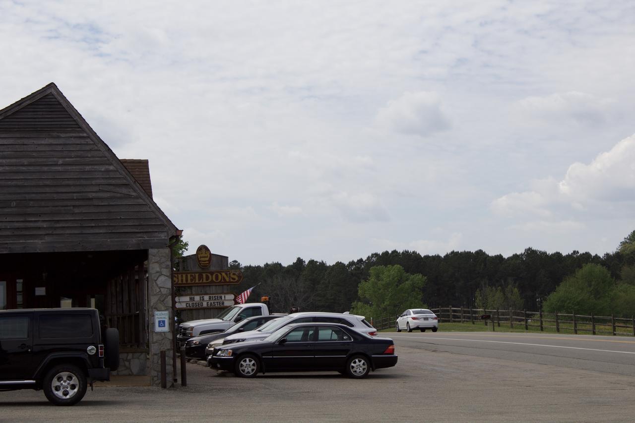 Keysville Sheldon'S Motel And Restaurant מראה חיצוני תמונה